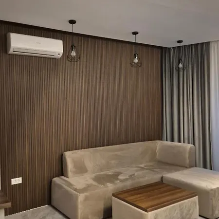 Apartman Sisi *