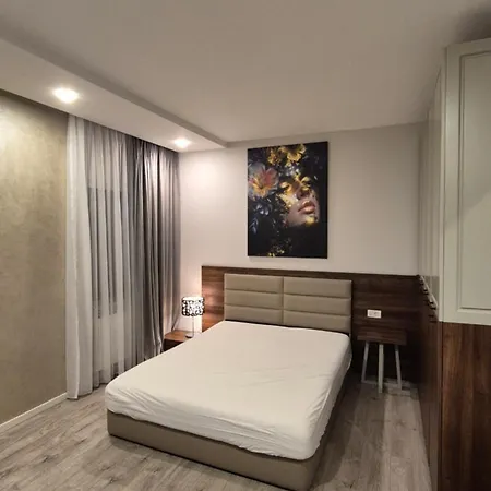 Sisi Apartman *